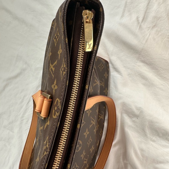 Louis Vuitton Cabas Mezzo Monogram Canvas - Picture 4 of 12